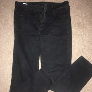 Size 16 black American Eagle jeggings